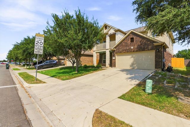 706 Irvin DR, San Marcos, TX 78666
