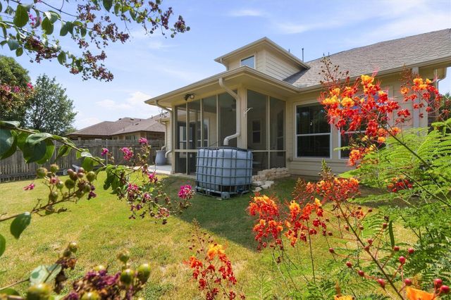706 Irvin DR, San Marcos, TX 78666