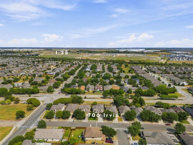 706 Irvin DR, San Marcos, TX 78666