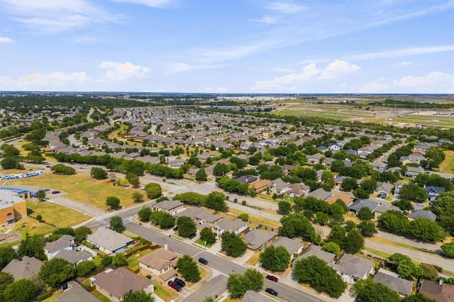 706 Irvin DR, San Marcos, TX 78666