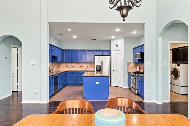 706 Irvin DR, San Marcos, TX 78666