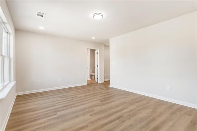 18 Wade Street, Winder, GA 30680