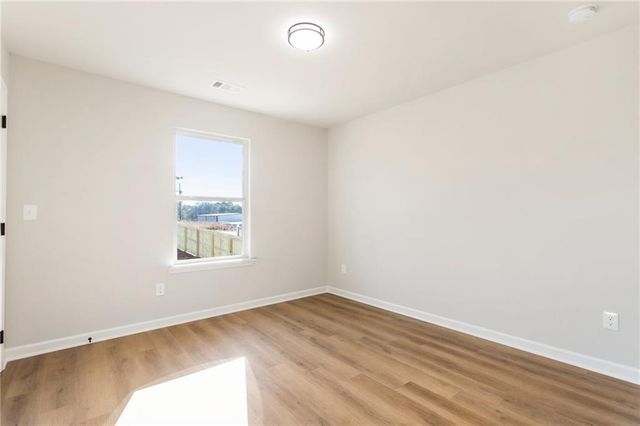 18 Wade Street, Winder, GA 30680