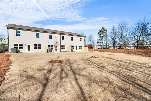 18 Wade Street, Winder, GA 30680