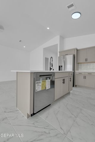 5656 DESERT CALICO Avenue, El Paso, TX 79934