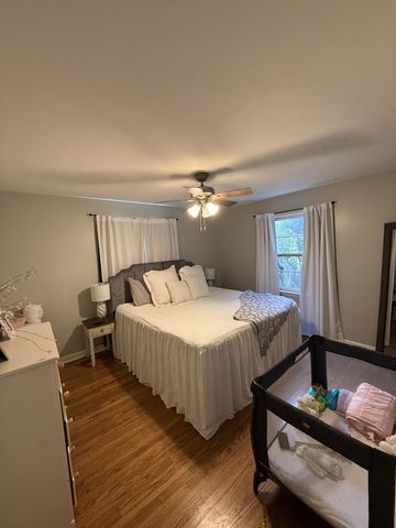 1029 Pine Cir, Lawrenceburg, TN 38464
