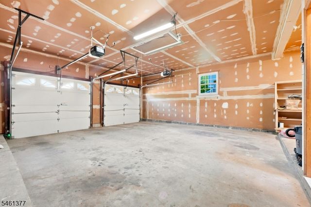 350 Parsippany Blvd, Parsippany-troy Hills Twp., NJ 07005