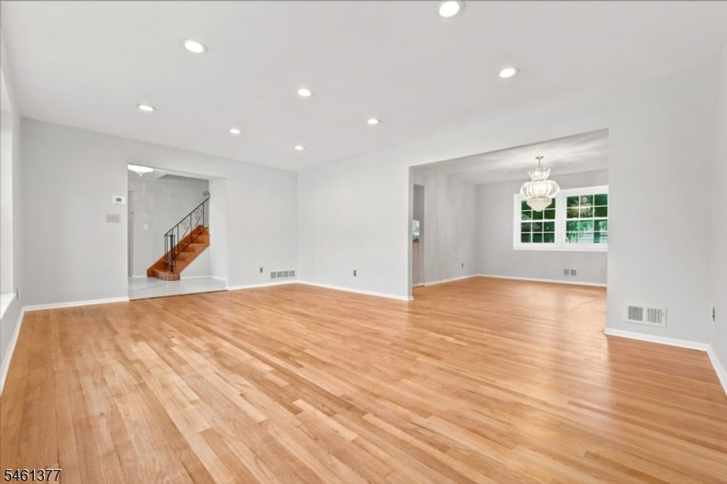 350 Parsippany Blvd, Parsippany-troy Hills Twp., NJ 07005 — photo 4