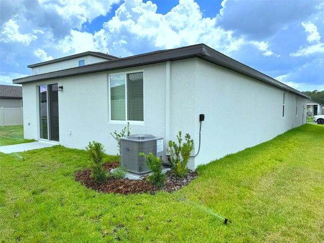 1778 BREKEY WAY, Zephyrhills, FL 33541