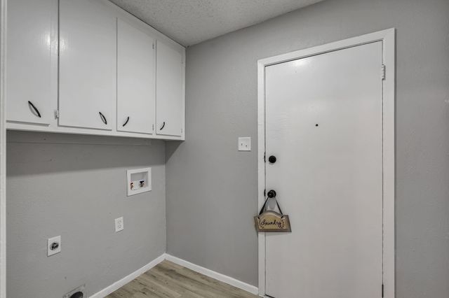 6404 Simmons Road, North Richland Hills, TX 76182