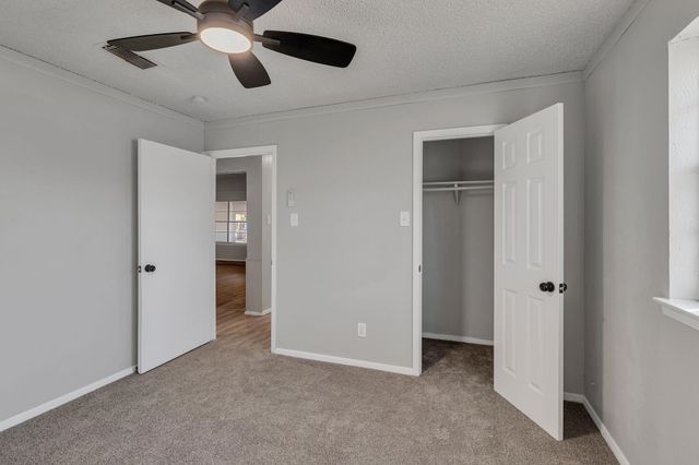 6404 Simmons Road, North Richland Hills, TX 76182