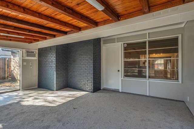 6404 Simmons Road, North Richland Hills, TX 76182