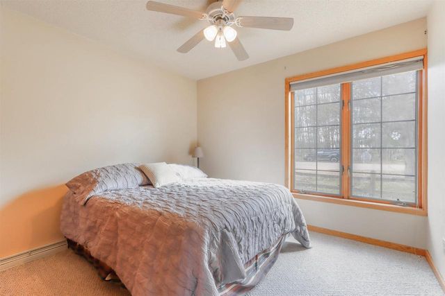 E1402 GRANDVIEW ROAD, Waupaca, WI 54981