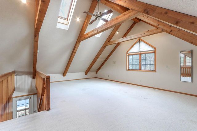 E1402 GRANDVIEW ROAD, Waupaca, WI 54981