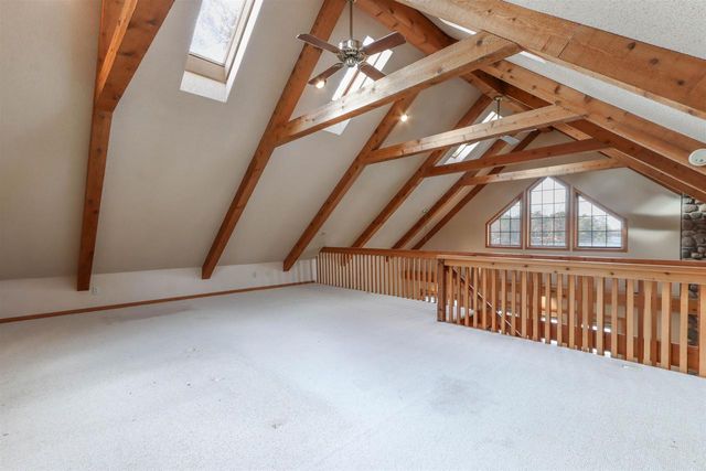 E1402 GRANDVIEW ROAD, Waupaca, WI 54981