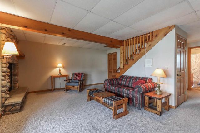E1402 GRANDVIEW ROAD, Waupaca, WI 54981