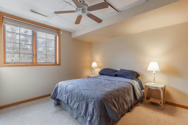 E1402 GRANDVIEW ROAD, Waupaca, WI 54981