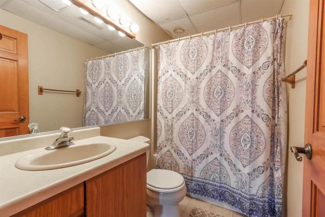 E1402 GRANDVIEW ROAD, Waupaca, WI 54981