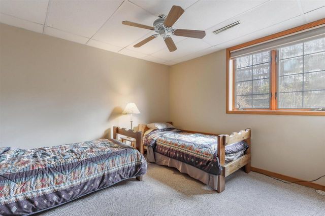 E1402 GRANDVIEW ROAD, Waupaca, WI 54981