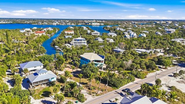 390 N GULF BOULEVARD, Placida, FL 33946