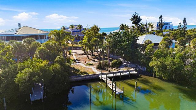 390 N GULF BOULEVARD, Placida, FL 33946