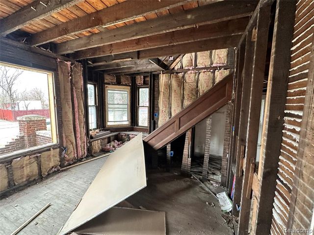 12910 Hickory Street, Detroit, MI 48205