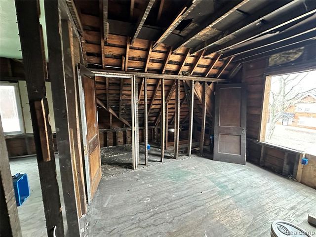 12910 Hickory Street, Detroit, MI 48205