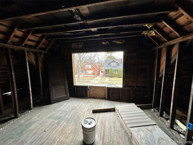 12910 Hickory Street, Detroit, MI 48205