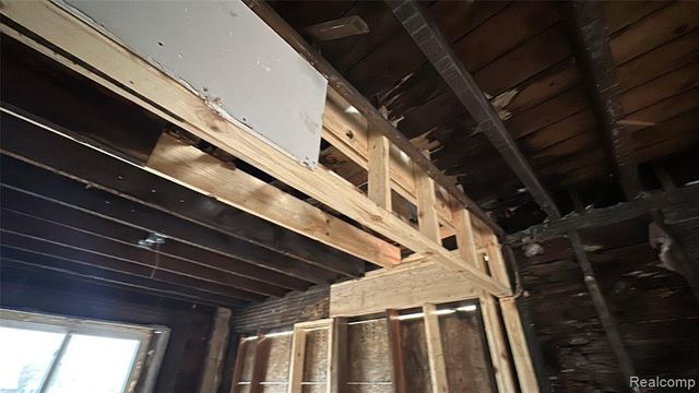 12910 Hickory Street, Detroit, MI 48205