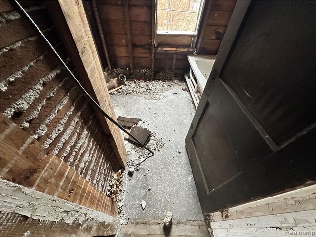 12910 Hickory Street, Detroit, MI 48205