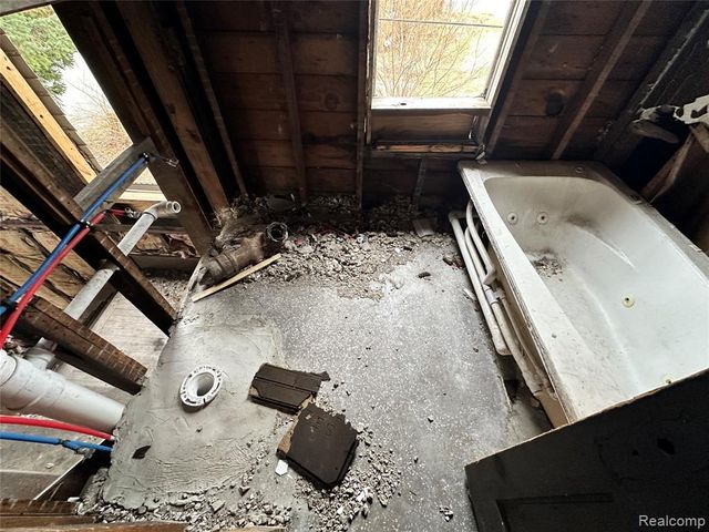 12910 Hickory Street, Detroit, MI 48205