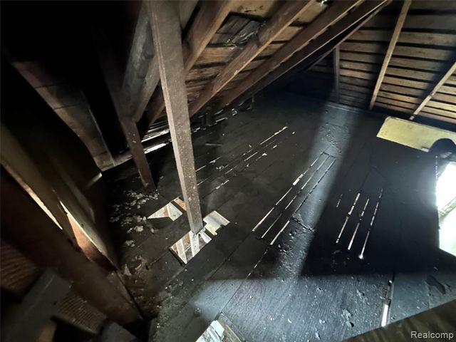 12910 Hickory Street, Detroit, MI 48205