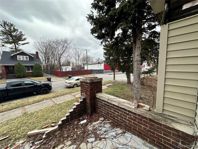 12910 Hickory Street, Detroit, MI 48205