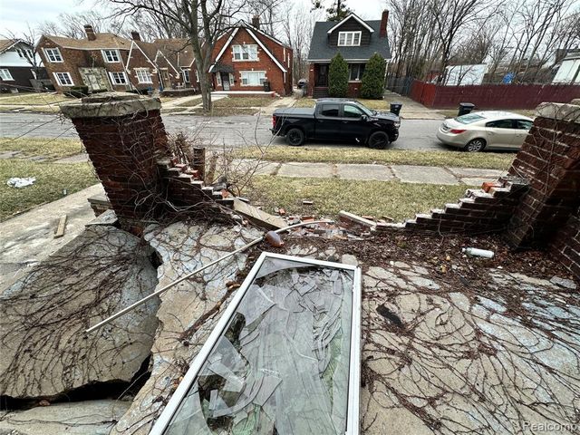 12910 Hickory Street, Detroit, MI 48205