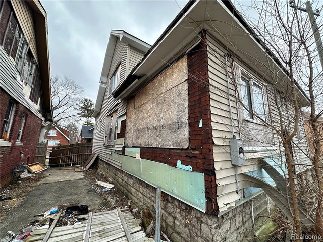 12910 Hickory Street, Detroit, MI 48205