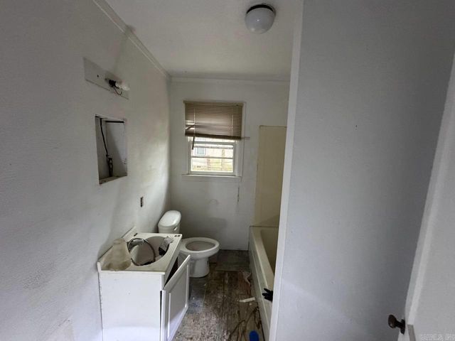 1507 W 33rd Avenue, Pine Bluff, AR 71603