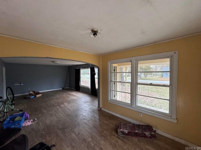 1507 W 33rd Avenue, Pine Bluff, AR 71603