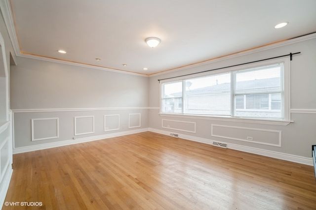 8610 W Summerdale Avenue 3N, Chicago, IL 60656