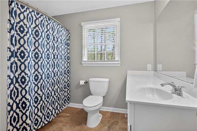 176 Arbour Run, Suwanee, GA 30024
