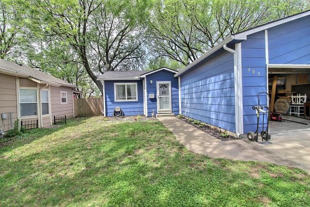 609 Osage St, Augusta, KS 67010