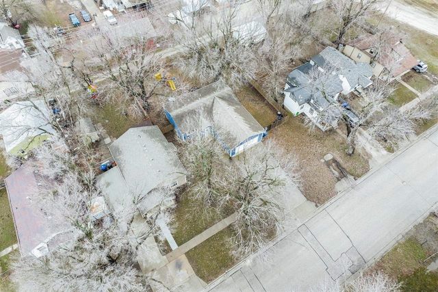 609 Osage St, Augusta, KS 67010