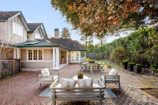 845 Magnolia Street, Menlo Park, CA 94025