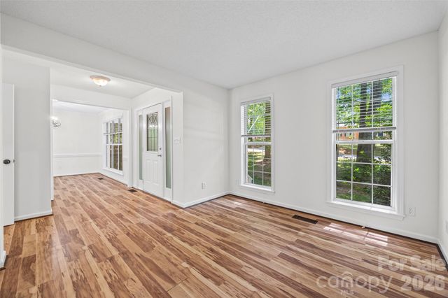 9139 Morgan Glenn Drive, Mint Hill, NC 28227