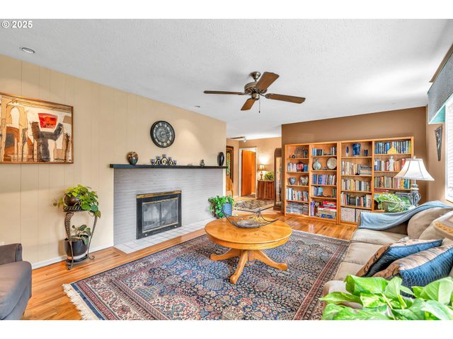 1408 Ne 65TH St, Vancouver, WA 98665