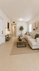 3429 W 80th St 208, Hialeah, FL 33018