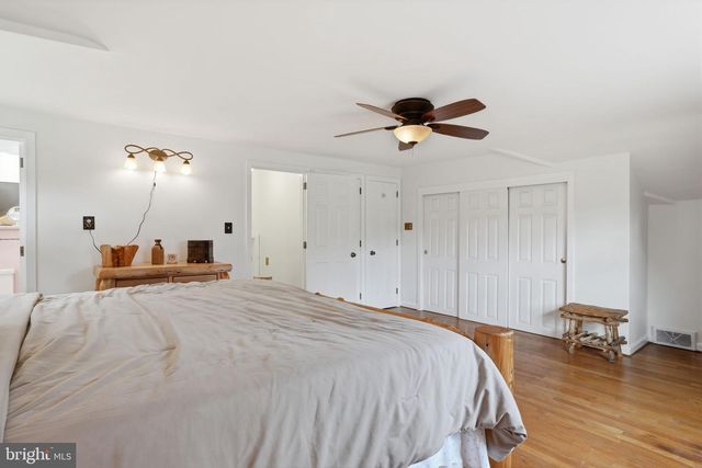 15 CLEARVIEW AVE, Chalfont, PA 18914