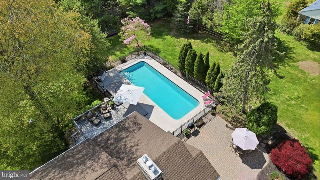 15 CLEARVIEW AVE, Chalfont, PA 18914