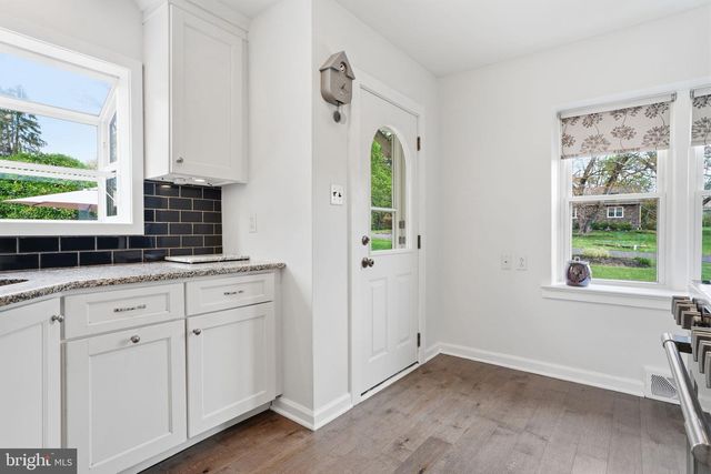 15 CLEARVIEW AVE, Chalfont, PA 18914