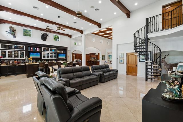 6600 SW 111th Street, Pinecrest, FL 33156