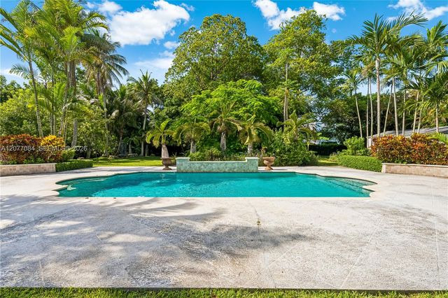 6600 SW 111th Street, Pinecrest, FL 33156